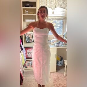 GENUINE WHITE LEATHER Two piece set. Vintage 80’s. Amazing for bachelorette.